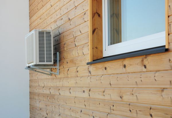 Cost of Pine Wood Siding Installation in Rockford