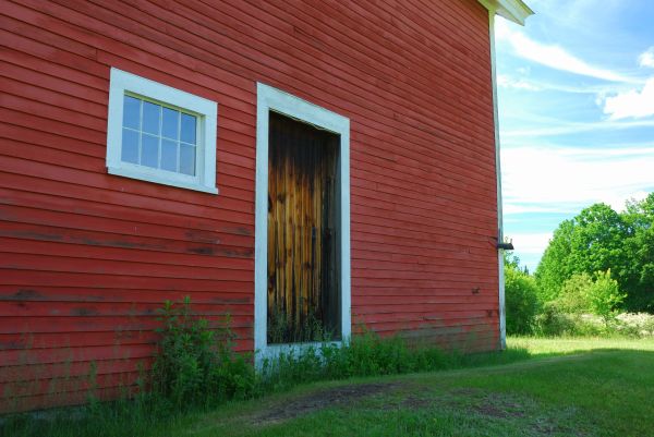Cost of Wood Barn Siding Installation in Rockford