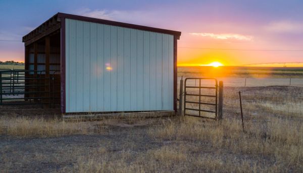Pole Building Siding Service in Rockford